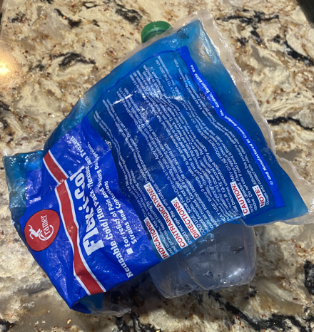 Bottle with ice pack