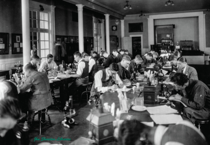 John Hopkins Bio lab 1920