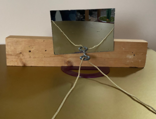 Apparatus to explore reflection angles